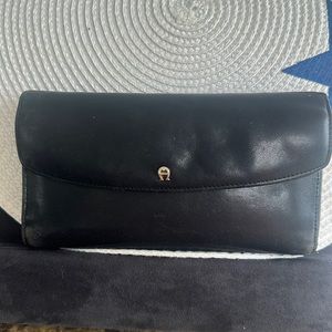 Etienne Aigner genuine leather wallet
